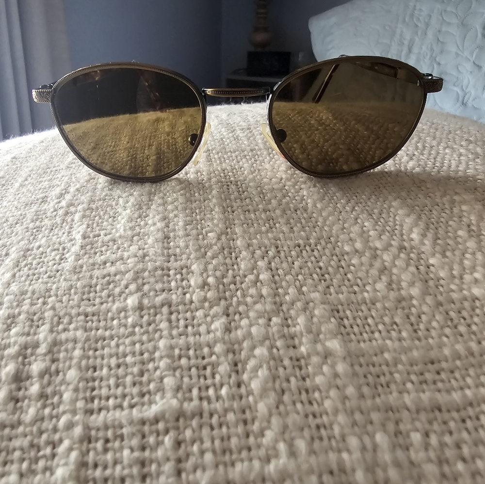 Vintage Revo Sunglasses, Tiburon 1208 010, Amber Lenses, Tortoise Shell Ear Stem - Picture 4 of 11